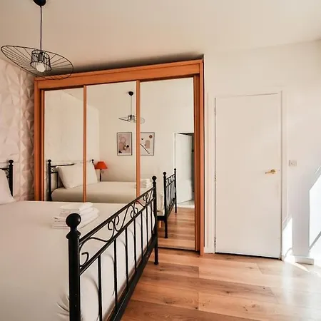 Apartment 12.appartement 4pers#sevres-lecourbe#necker Paris